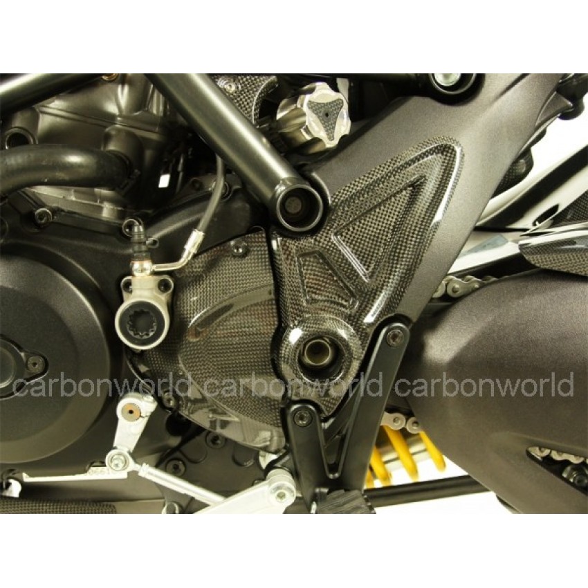Cache Central Sur Reservoir Carbone Ducati Diavel 1200 2011 à 2014