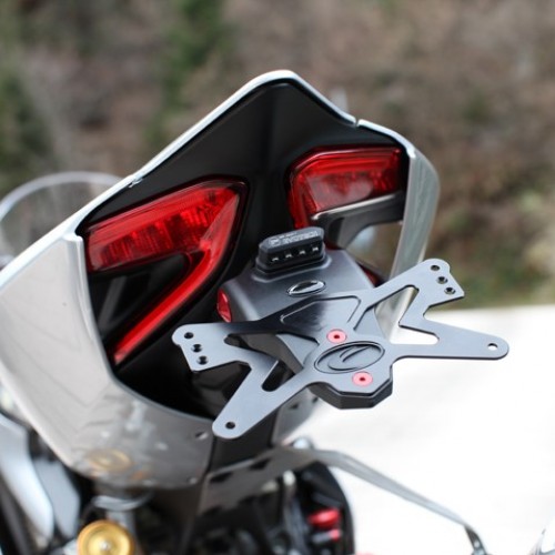 Support de plaque Evotech - Panigale - Ducati