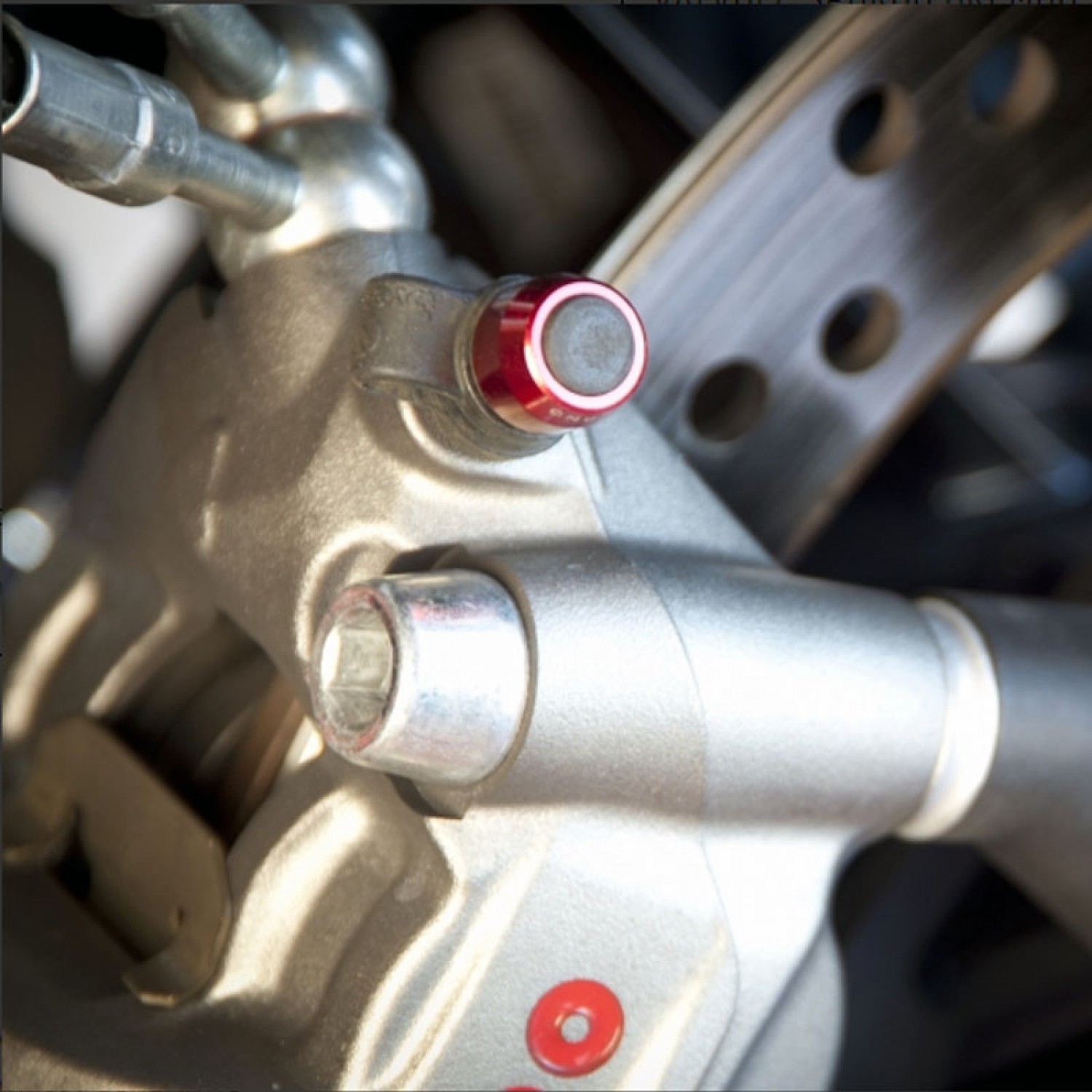 Kit bouchons valves de purge CNC Racing universel - Starshop votre