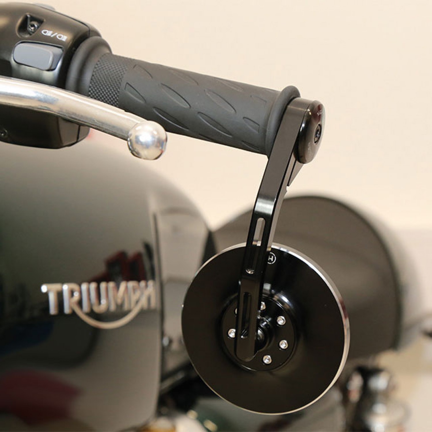  Rétroviseurs Guidon Moto 2 Pièces Moto Aluminium 7/8 22mm  Extrémité De Barre Rétroviseur Latéral Universel Moto Vélo Guidon  Rétroviseurs Retroviseur Embout Guidon (Couleur : 1)