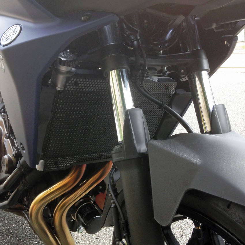 Grille Sécurité Moto Grille Radiateur Yamaha MT07 2014-2020 - Acier Inoxydable - Protection Pierres Insectes - 4 Couleurs Protection Radiateur MT-07 Grille Sécurité Moto Grille Radiateur Yamaha MT07 2014-2020 - Acier Inoxydable - Protection Pierres Insectes - 4 Couleurs Protection Radiateur MT-07