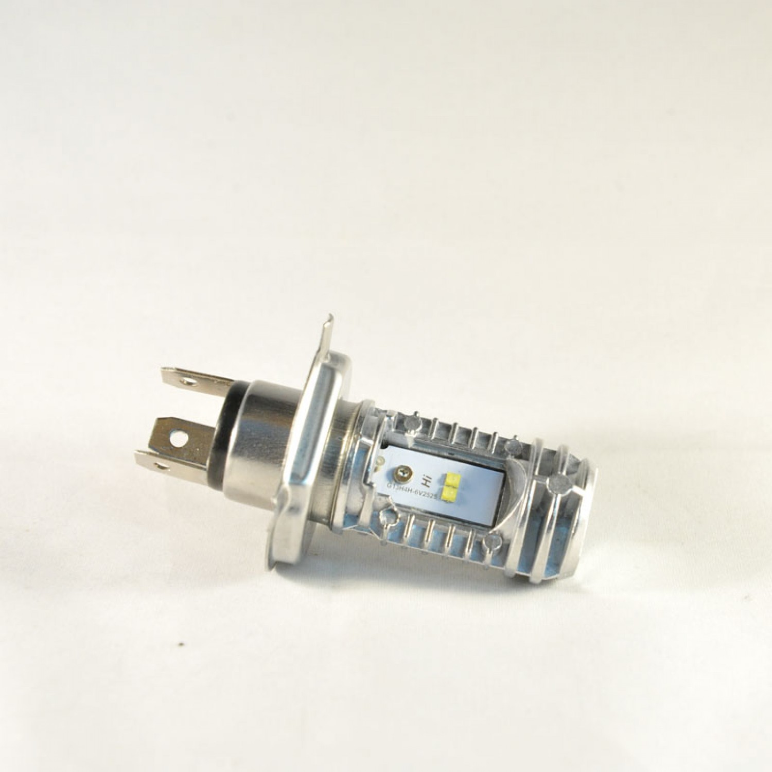 Ampoule à led moto Chaft H4 3600LM - Ampoules et led - Eclairages