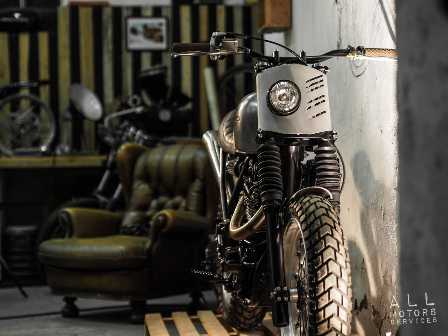 Suzuki dr 750 scrambler best sale